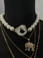 Load image into Gallery viewer, chunky geode pearl necklace
